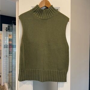 Abercrombie & Fitch Olive Green Ribbed Turtleneck Sleeveless Sweater